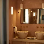 Bed & Breakfast Masseria Almadava *